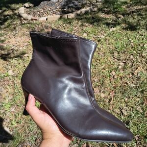 Elegant Brown Ankle Boots #2